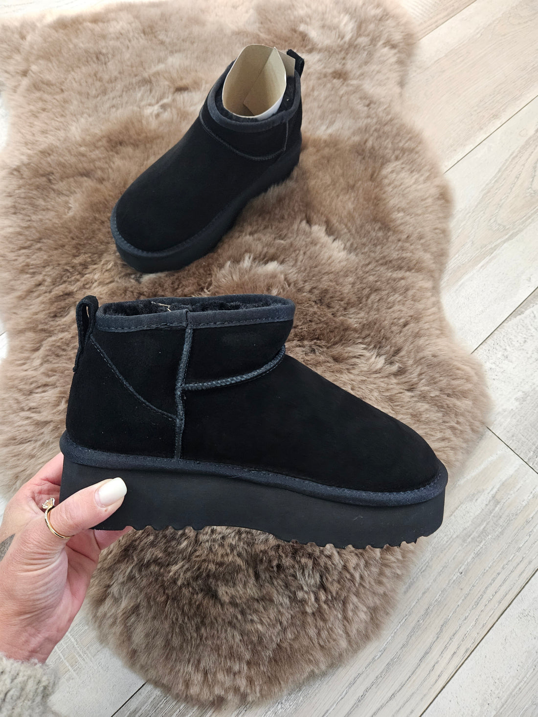 Echtleder Boots mit warmen Futter - black
