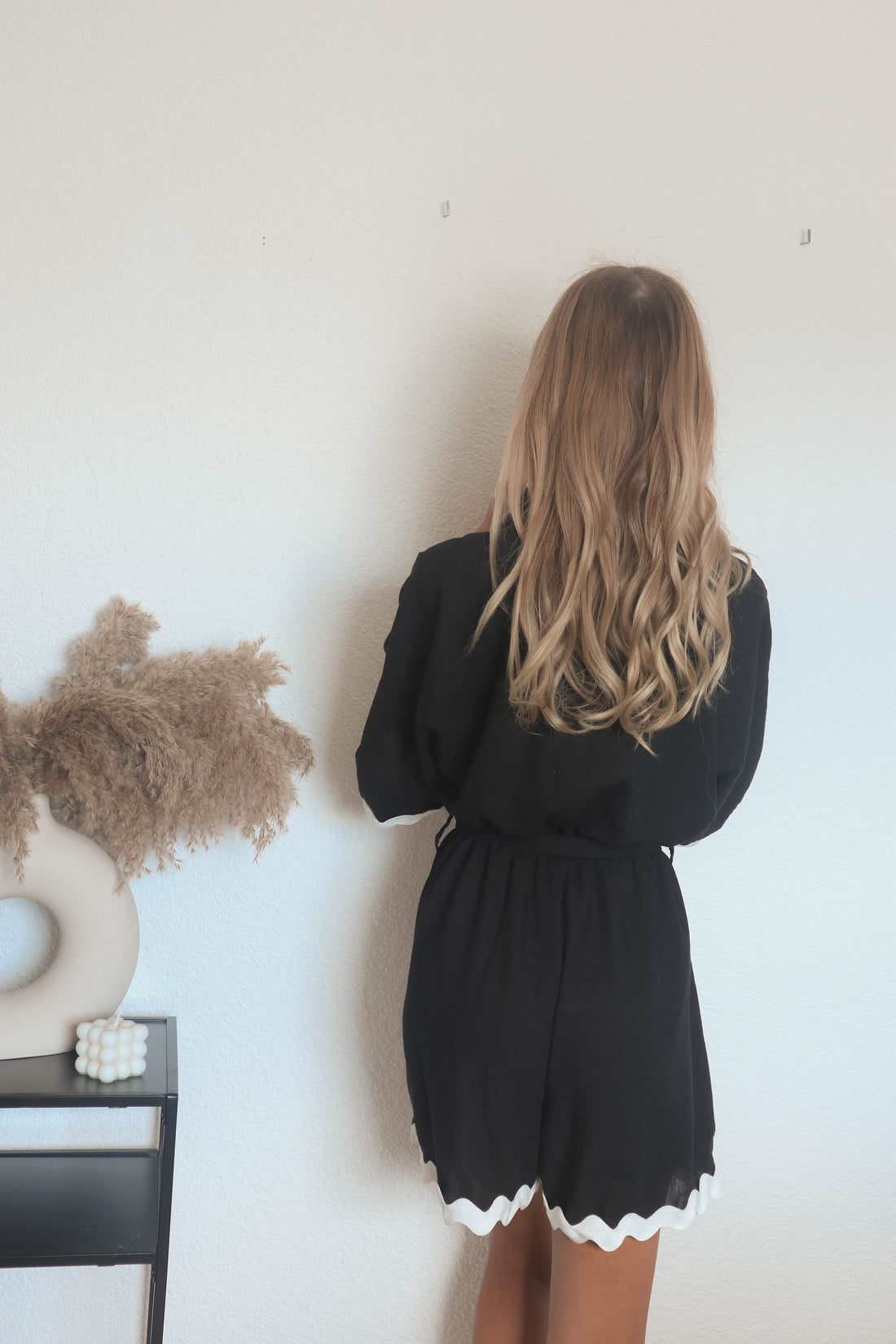 Jumpsuit mit knöpfen und Gürtel schwarz/weiß Einheitsgrösse