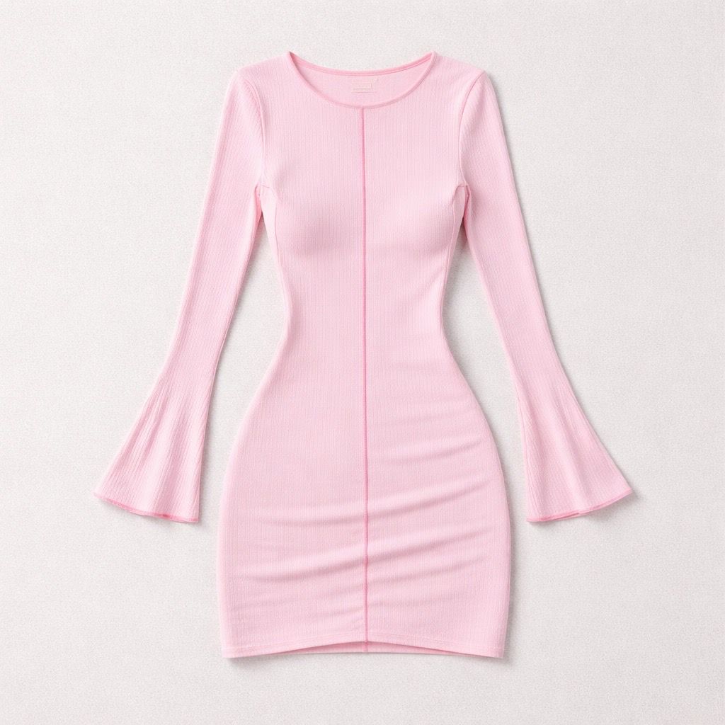Kleid mit schlitzen an den Ärmel