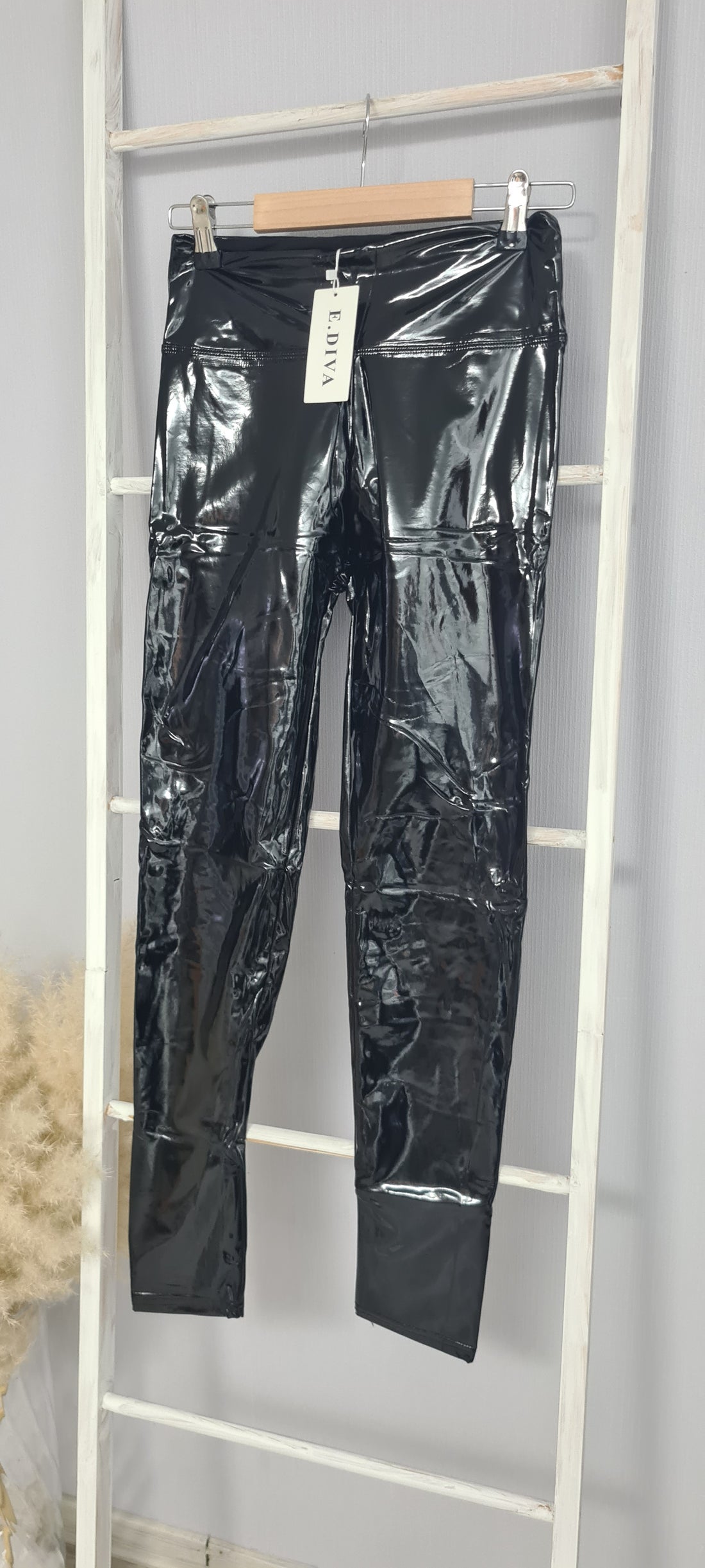 Latex Hose/Leggings in beige und schwarz